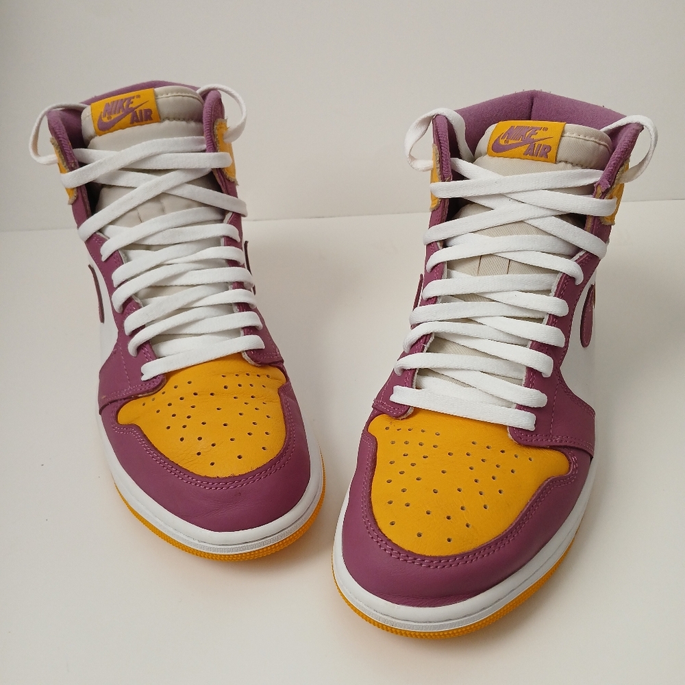 Nike Air Jordan 1 Retro High Og Purple and Yellow Sneakers Men's Size 10.5 - Picture 2 of 16